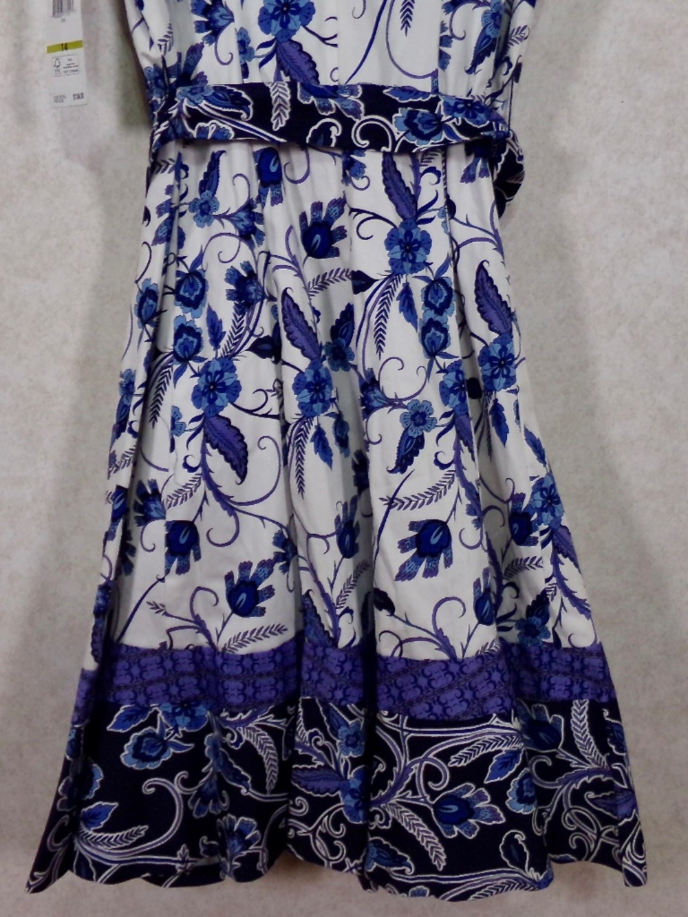 NWT Nine West Blue Combo Dress, Lined, VNeck & Back, Slight Streatch,Bk Zip Sz14 - Picture 7 of 13